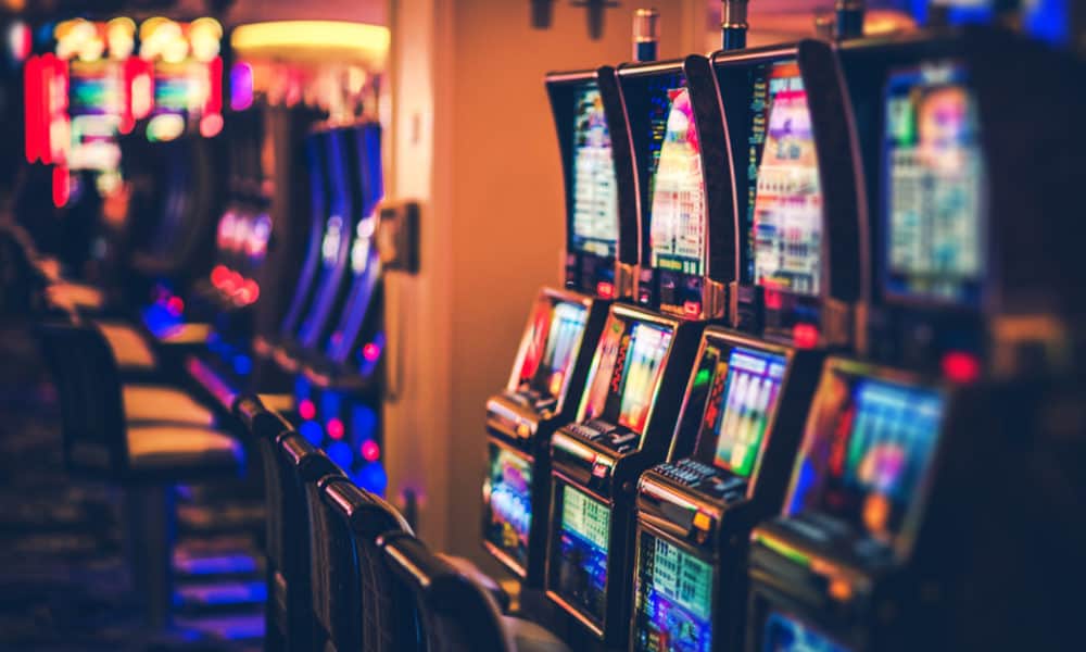 What are the best ways to increase your chances of winning at slots
